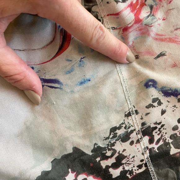 LuluLemon Speed It Up 2.5” Short - Picture 3 of 6